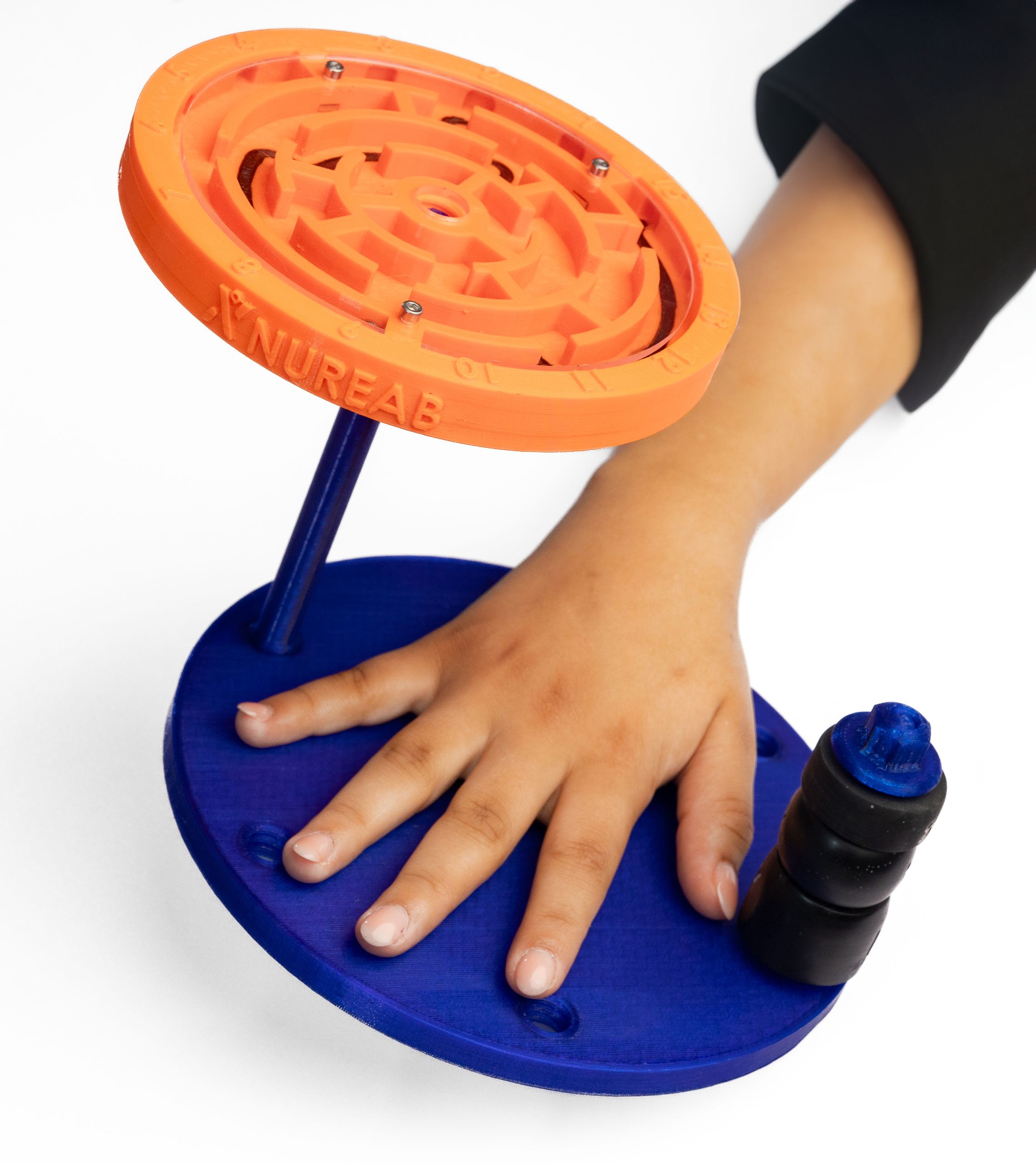 NuStablix® : A hand balance board designed to improve proprioception, muscle control, and joint mobility.